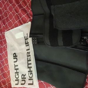2x Waist Trainer